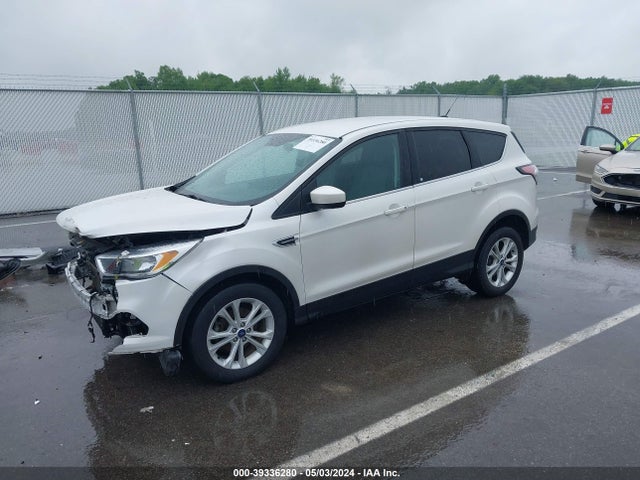 Ford ESCAPE SE 2017 1FMCU0GD9HUA60563 Image 2
