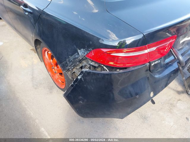 SAJAE4BG4HA948285 Jaguar Xe 25t Prestige