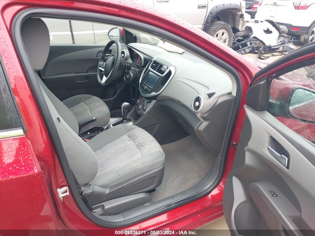 Chevrolet Sonic Lt Auto 2017 1G1JD5SH3H4163764 Image 5