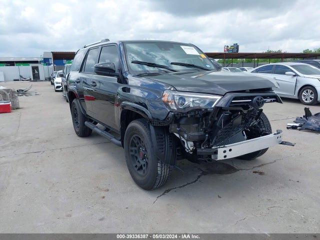 Toyota 4RUNNER SR5 2024 JTEMU5JR5R6239050 главное изображение