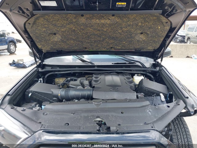 Toyota 4RUNNER SR5 2024 JTEMU5JR5R6239050 Image 10