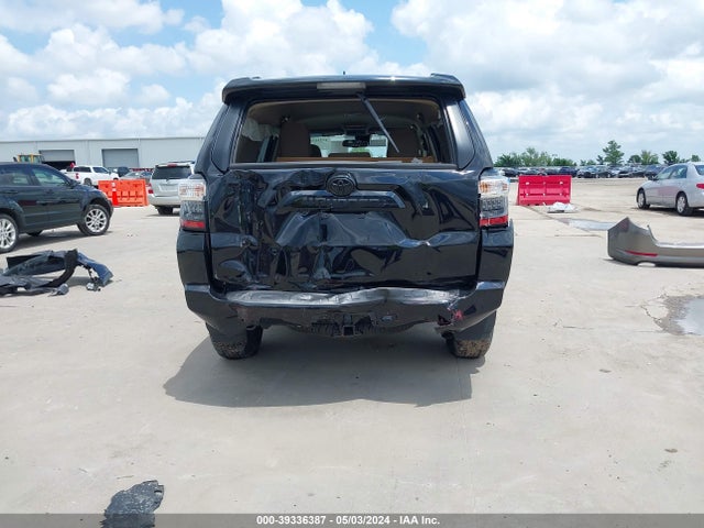 Toyota 4RUNNER SR5 2024 JTEMU5JR5R6239050 Image 16