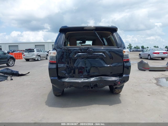 Toyota 4RUNNER SR5 2024 JTEMU5JR5R6239050 Image 18