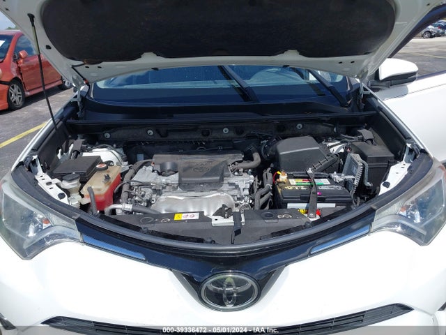 Toyota Rav4 Xle 2018 JTMWFREV0JJ164037 Image 10