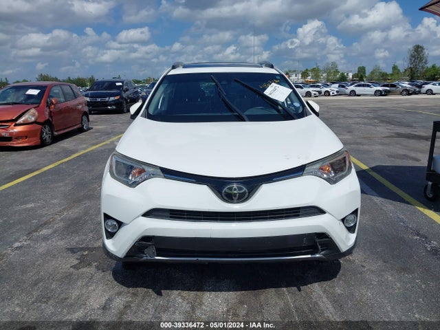 Toyota Rav4 Xle 2018 JTMWFREV0JJ164037 Image 6