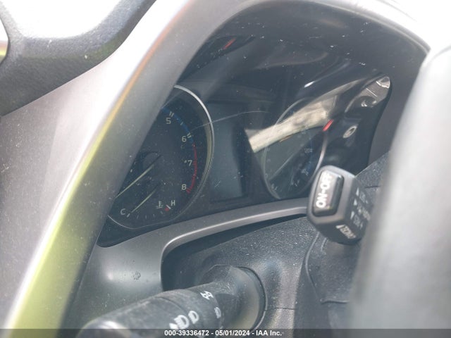Toyota Rav4 Xle 2018 JTMWFREV0JJ164037 Image 7