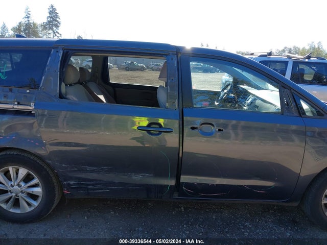 KIA SEDONA LX 2017 KNDMB5C18H6218676 Image 14