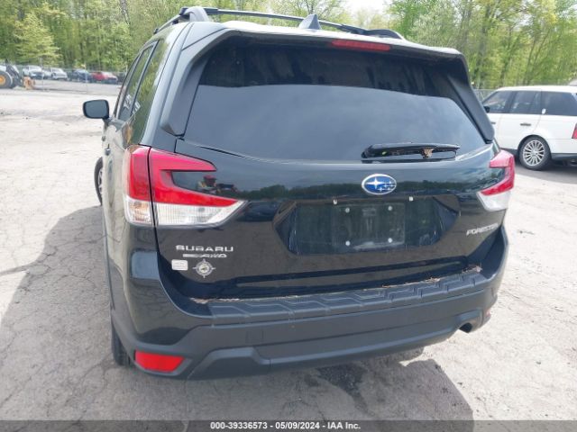 JF2SKAJC2MH586243 Subaru Forester Premium