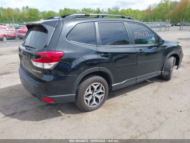 JF2SKAJC2MH586243 Subaru Forester Premium