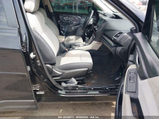 JF2SKAJC2MH586243 Subaru Forester Premium