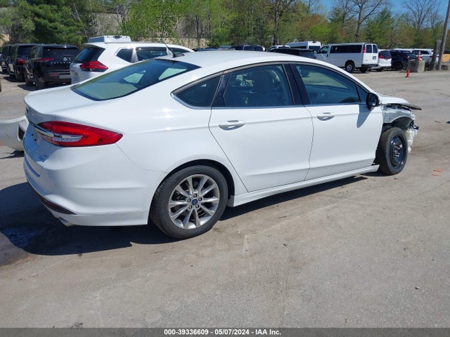 Ford FUSION SE 2017 3FA6P0HD5HR390267 Image 4