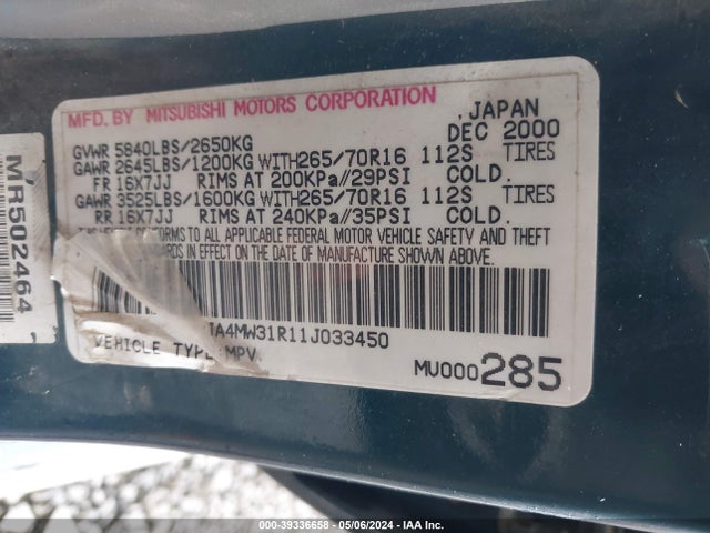 2001 MITSUBISHI MONTERO JA4MW31R11J033450 Photo 8
