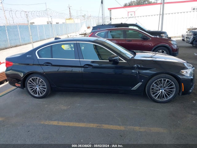 BMW 530e Iperformance 2019 WBAJA9C5XKB392731 Image 13
