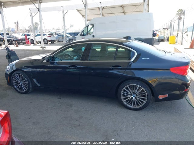 BMW 530e Iperformance 2019 WBAJA9C5XKB392731 Image 14