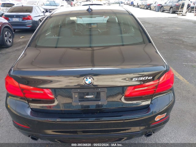 BMW 530e Iperformance 2019 WBAJA9C5XKB392731 Image 16