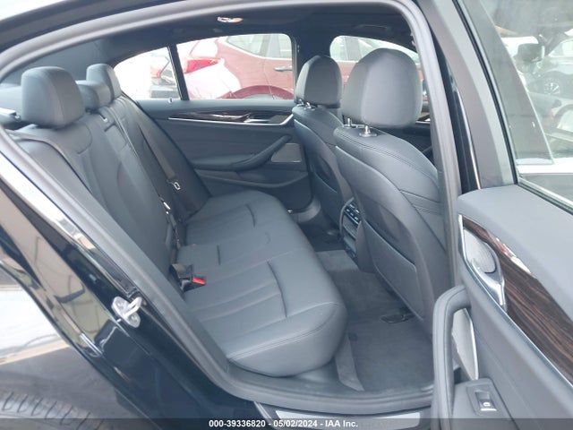 WBAJA9C5XKB392731 BMW 530e Iperformance