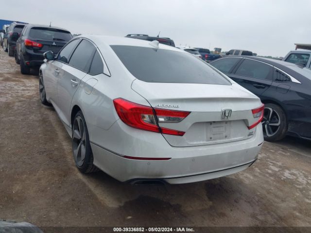 1HGCV2F97JA013180 Honda Accord Touring 2.0t
