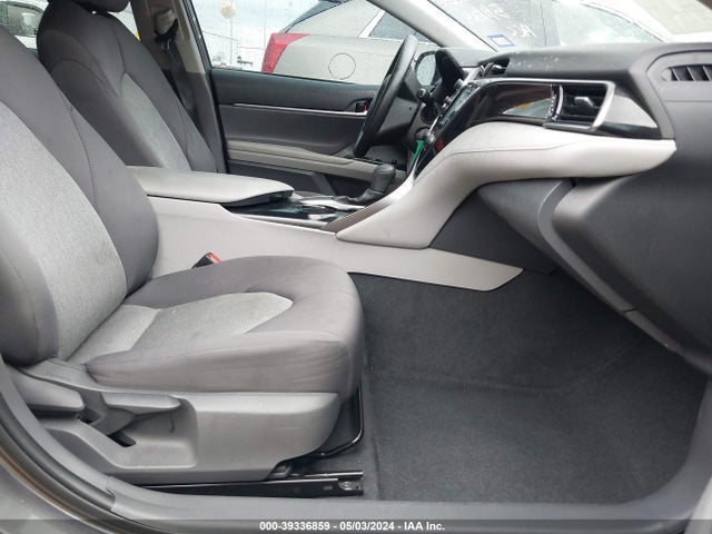 Toyota CAMRY LE 2020 4T1C11AK2LU932872 Image 5
