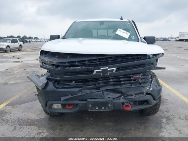 3GCPYFED6NG103190 Chevrolet Silverado 1500 Ltd 4wd  Short Bed Lt Trail Boss