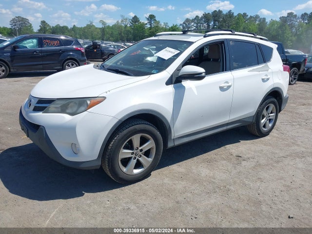 Toyota Rav4 Xle 2015 2T3WFREVXFW186670 Image 2