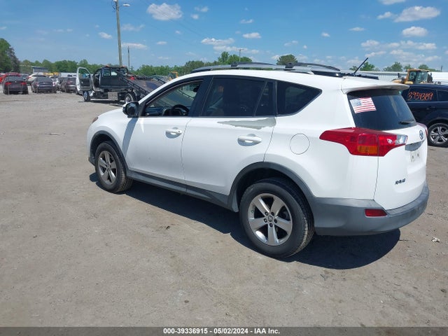 Toyota Rav4 Xle 2015 2T3WFREVXFW186670 Image 3