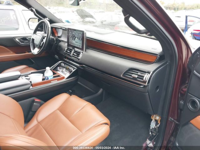 5LMJJ2LT9LEL03670 Lincoln Navigator Reserve