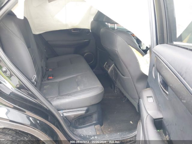 JTJYARBZ8K2124697 Lexus NX 300