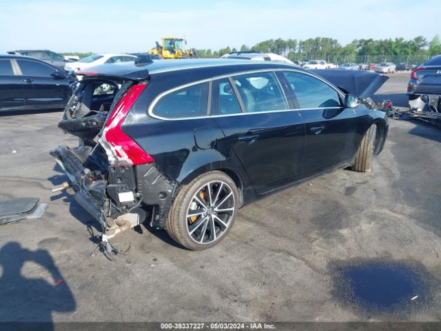 YV140MEK9H1348852 Volvo V60 T5 Premier