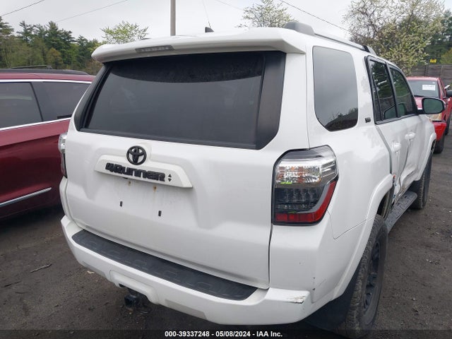 Toyota 4runner Sr5 Premium 2022 JTENU5JR4N5987325 Image 4