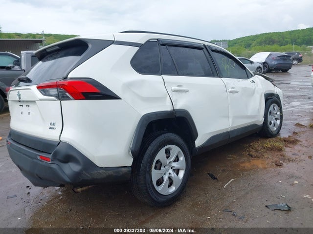 Toyota RAV4 LE 2019 JTMF1RFV5KD008721 Image 4