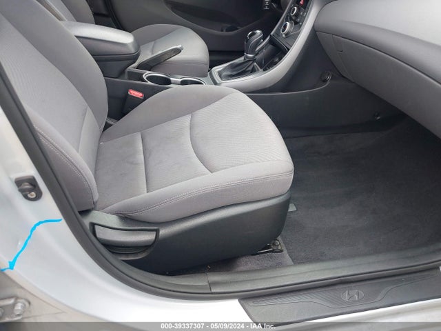 Hyundai ELANTRA SE 2016 KMHDH4AE6GU512355 Image 6