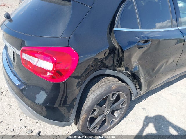 Mercedes-Benz GLA 250 2019 WDCTG4EB0KU015551 Image 6