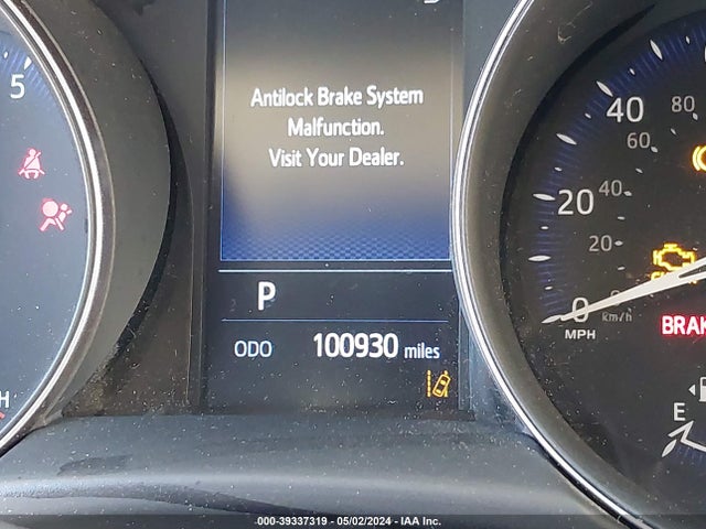 Toyota C-HR LE 2021 JTNKHMBX2M1095871 Image 15