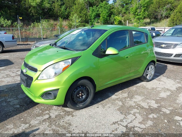 Chevrolet Spark 1lt Auto 2014 KL8CD6S9XEC498805 Image 2