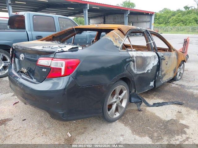 4T1BK1FKXEU026957 Toyota Camry Se V6