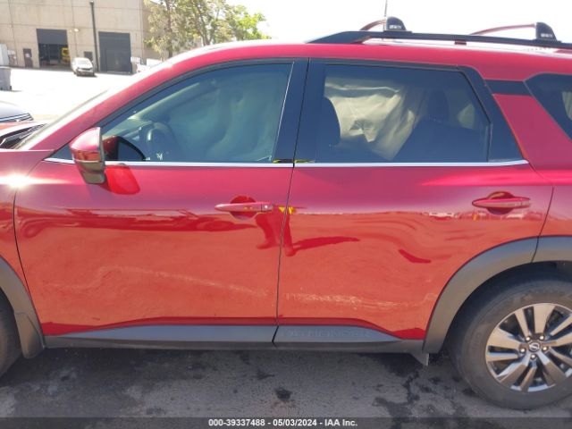 5N1DR3BA8NC234550 Nissan Pathfinder Sv 2wd