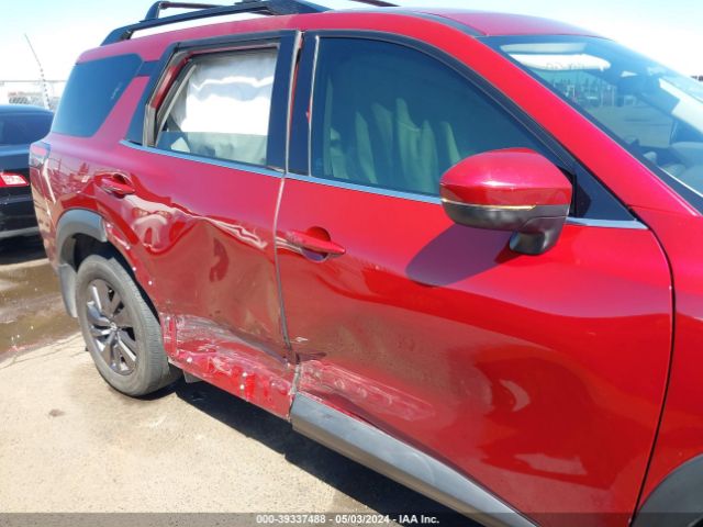 5N1DR3BA8NC234550 Nissan Pathfinder Sv 2wd