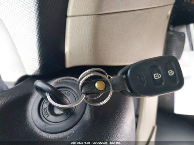 KMHCT4AE7HU264368 Hyundai Accent Value Edition