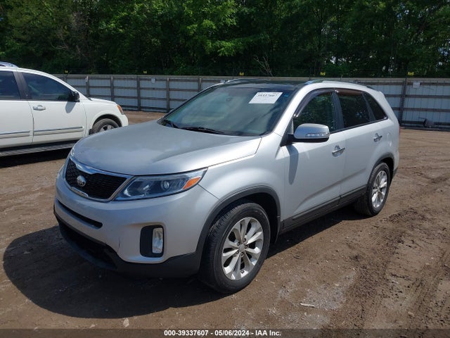 KIA Sorento Ex V6 2014 5XYKU4A7XEG491999 Image 2