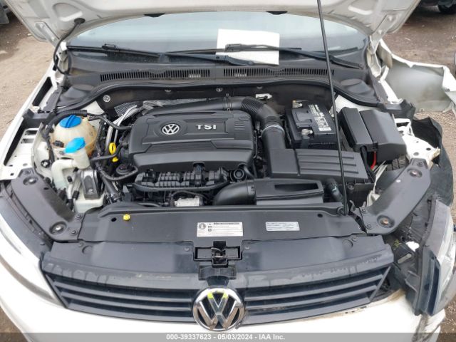 3VWD17AJ4EM368732 Volkswagen Jetta 1.8t Se
