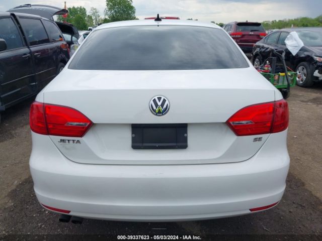 3VWD17AJ4EM368732 Volkswagen Jetta 1.8t Se