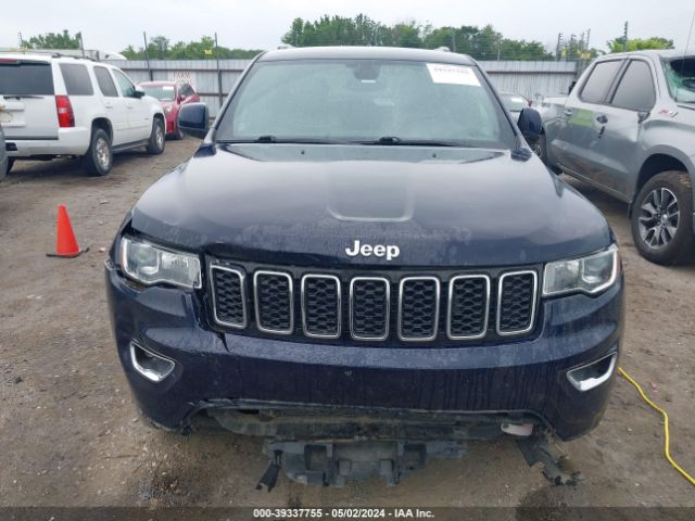 1C4RJFAG1JC322150 Jeep Grand Cherokee Laredo E 4x4