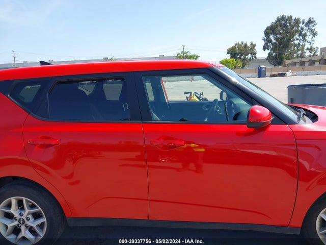 KIA SOUL LX 2022 KNDJ23AU0N7175087 Image 13