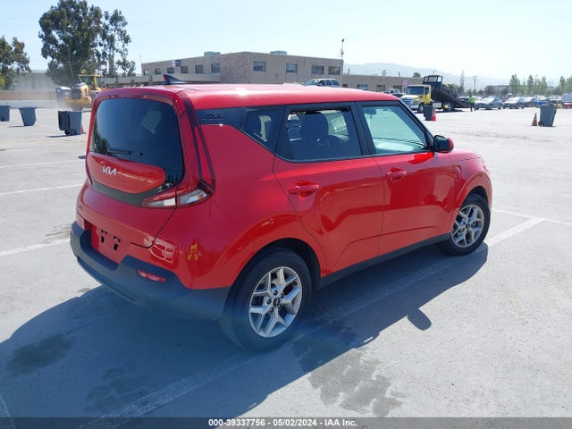 KIA SOUL LX 2022 KNDJ23AU0N7175087 Image 4
