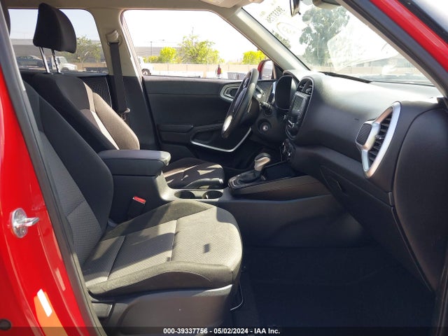 KIA SOUL LX 2022 KNDJ23AU0N7175087 Image 5