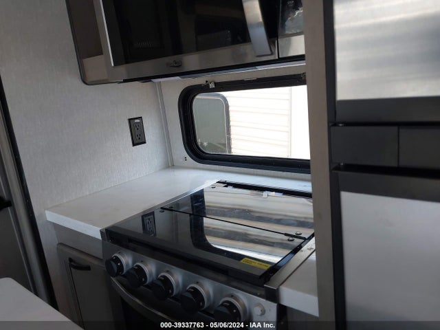 5ZT3CHYB5PA329787 Coachmen Other
