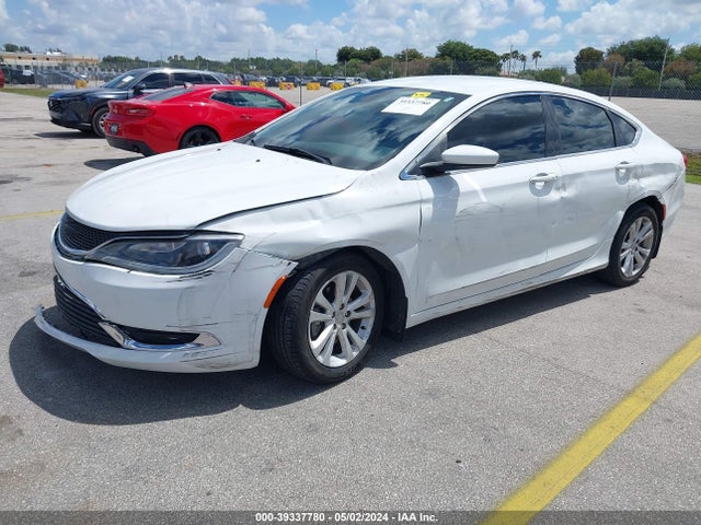 Chrysler 200 Limited 2016 1C3CCCAB5GN169602 Image 2