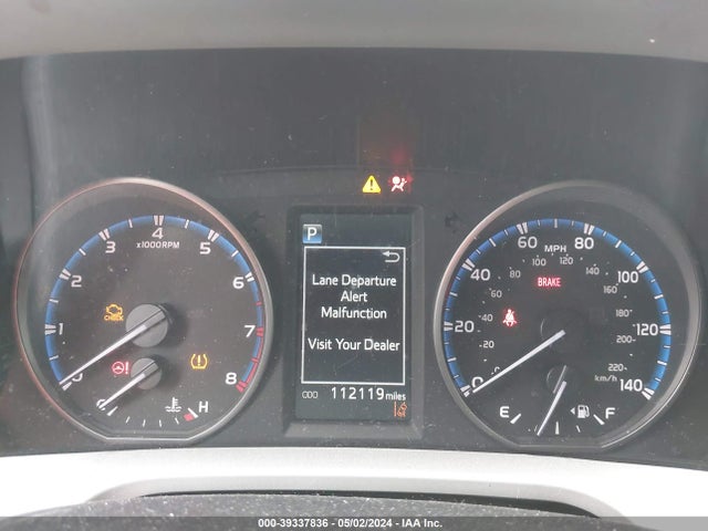 Toyota RAV4 LE 2017 2T3ZFREV4HW312778 Image 7