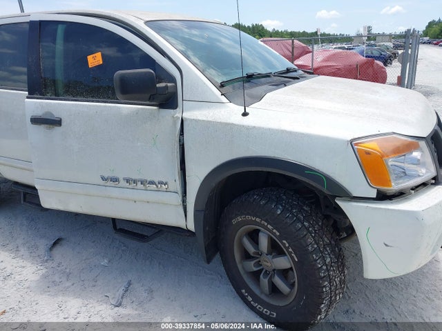 Nissan Titan Pro-4x 2015 1N6BA0EC8FN508704 Image 6