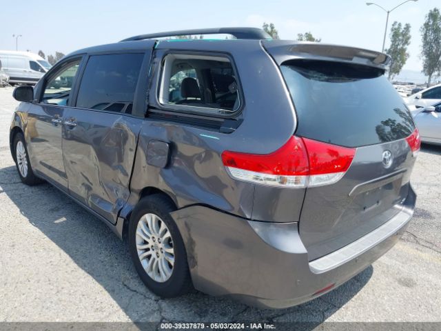 5TDYK3DC3ES517509 Toyota Sienna Xle V6 8 Passenger